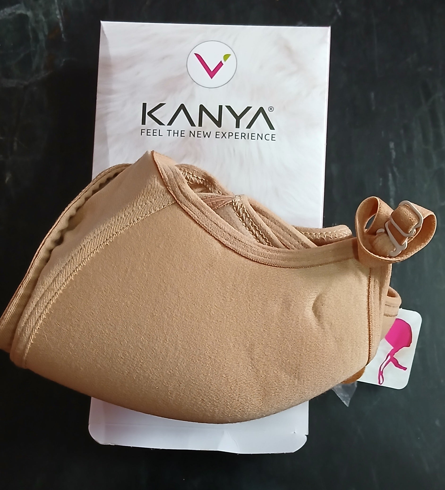 BRASSIERES ( Padded color )